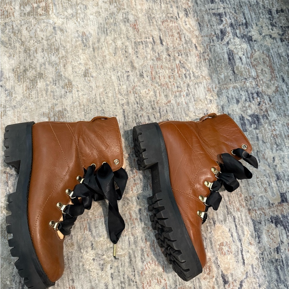 Steve Madden Brown and Black Lace Up Boots - Picture 5 of 7